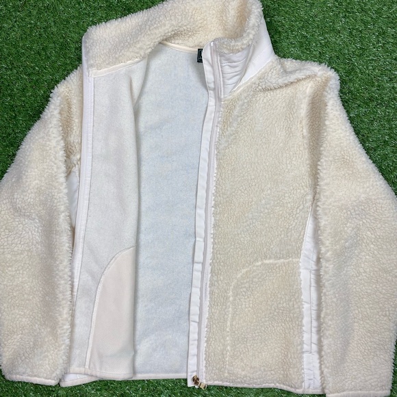 Worn Ralph Lauren fleece women’s size medium - Picture 3 of 4